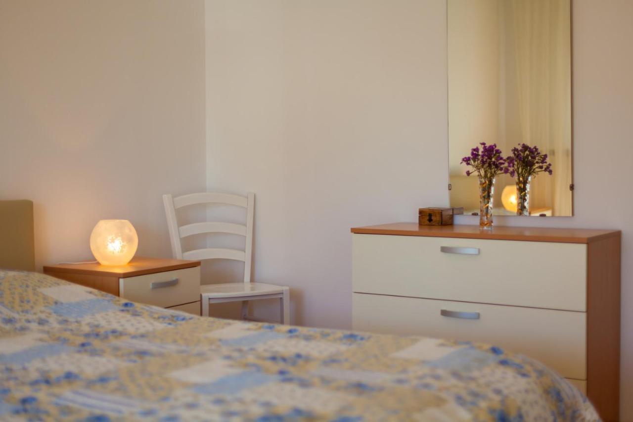 Apartment Maria Малинска Экстерьер фото