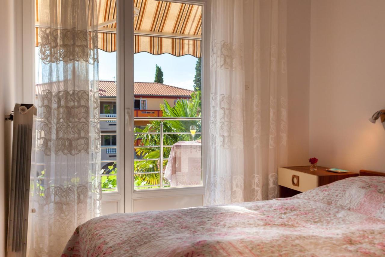 Apartment Maria Малинска Экстерьер фото